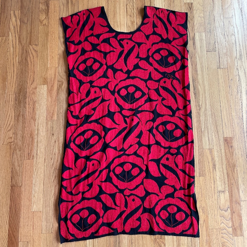Embroidered Vintage Dress o/s